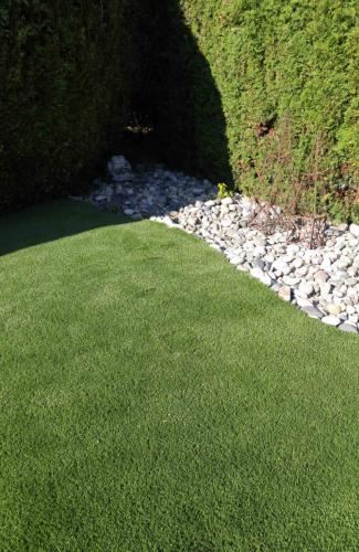 Artificial turf installed (13 Ave)_1